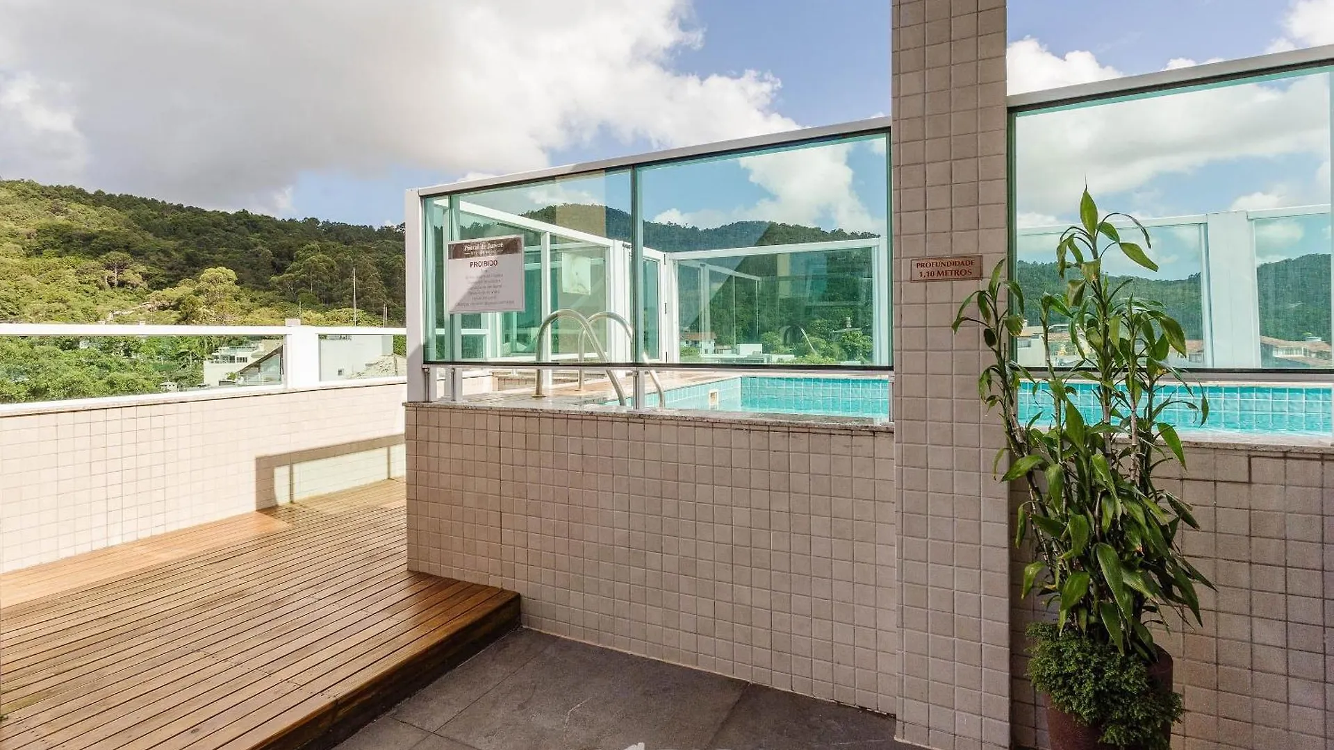 Apto C/ Piscina, 85M Da Praia Em Jurere - Ptj203 Florianopolis Brazil